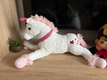 Grande peluche licorne blanche rose