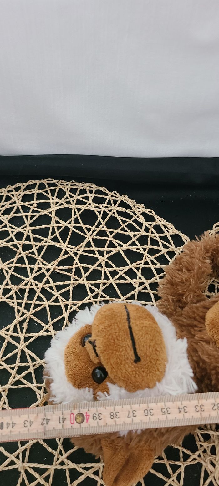 Peluche  singe GIPSY marron cacahuète 40 cm - photo numéro 3