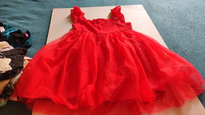robe rouge 3 ans - photo numéro 2