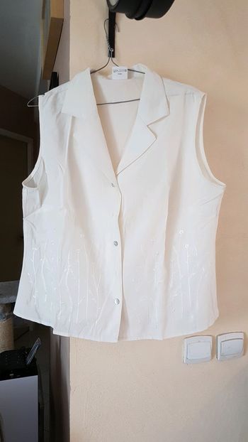Chemisier  sans manches  ecru