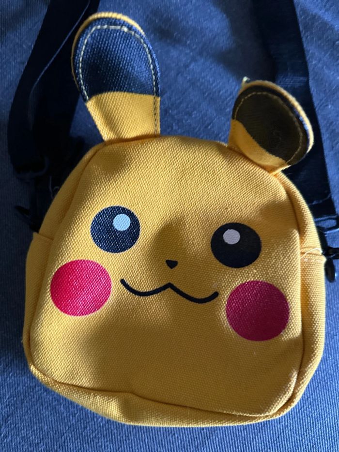 Petit sac Pikachu - photo numéro 2