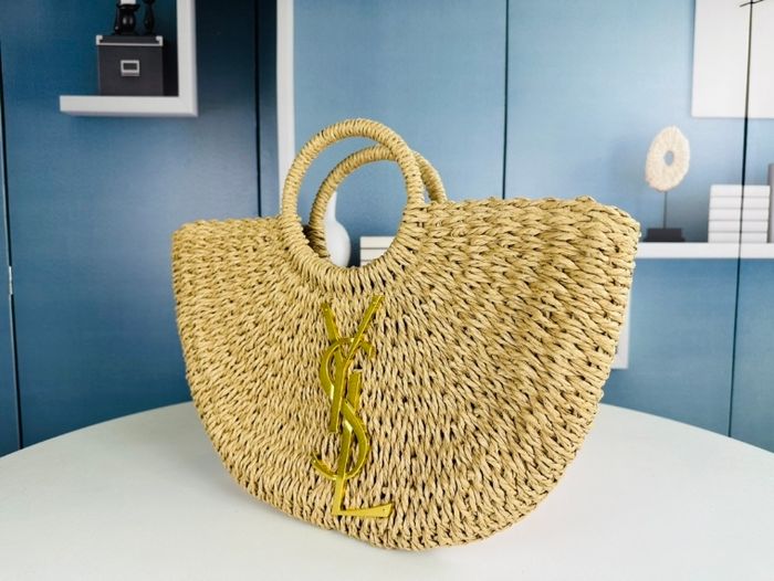 Yves  Saint  Laurent  60131 - photo numéro 2