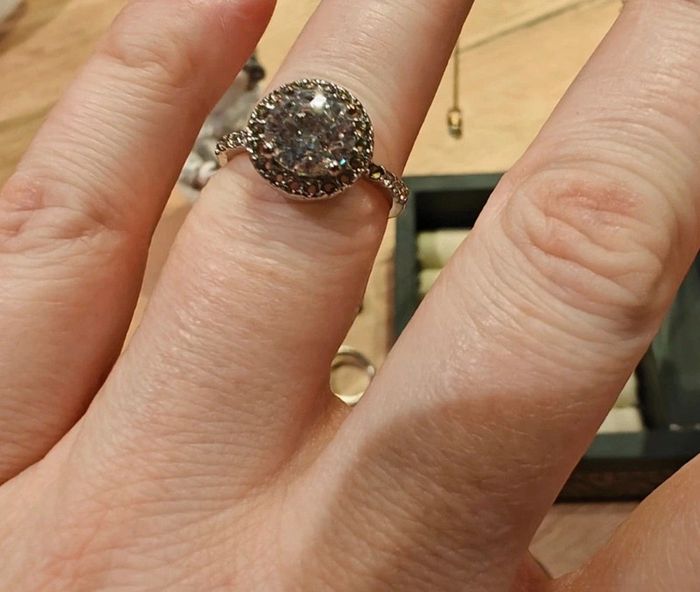 Bague fantaisie argentée - photo numéro 5