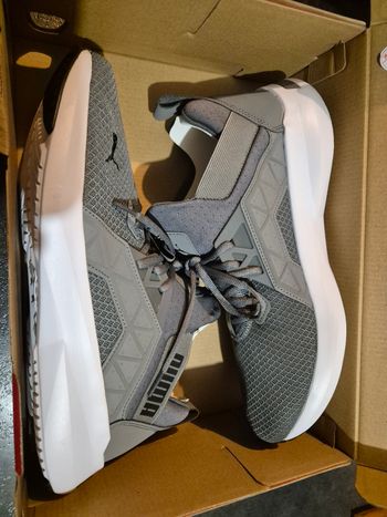 Basket homme pointure 47 neuf