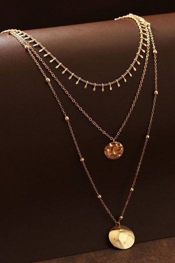 Collier pour femme neuf à 3 rangs