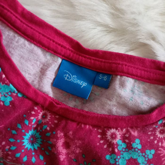 T short Disney 5/6 ans - photo numéro 2
