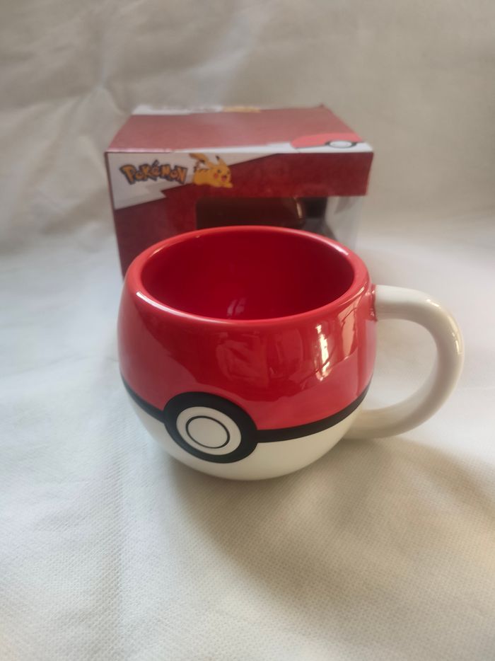 Mug 3D pokémon pokeball - photo numéro 2