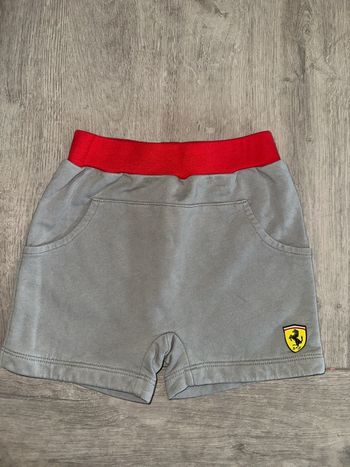 Short Ferrari