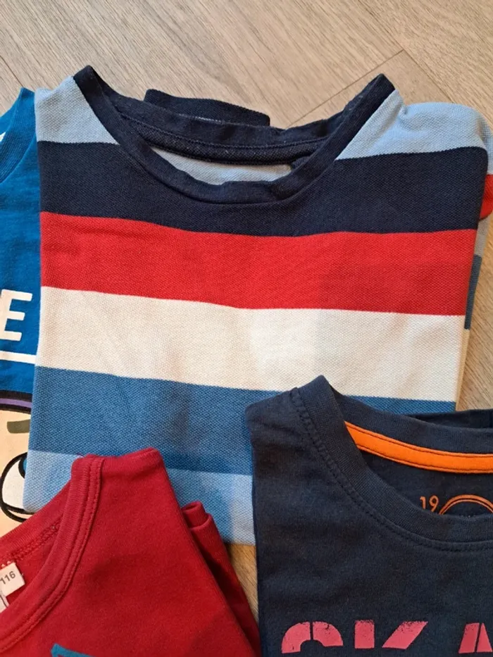 Lot t shirt 6-7ans - photo numéro 3