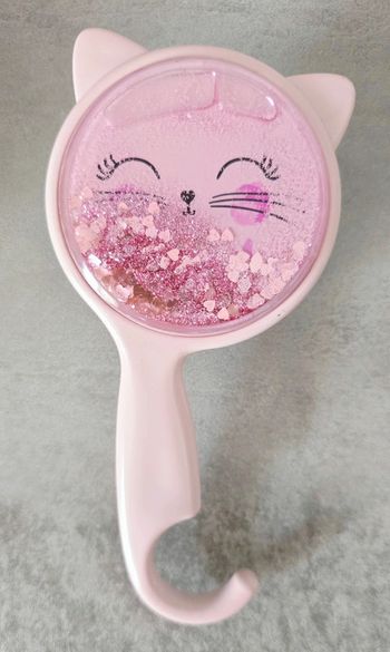 Jolie petite brosse