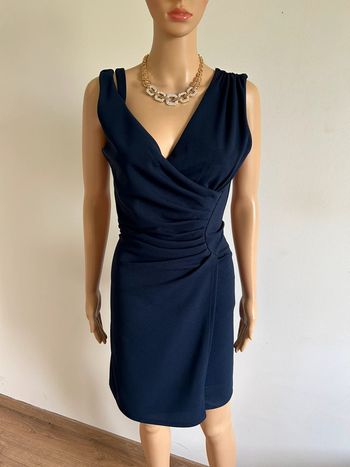 Robe bleue marine neuve sans manches Revd’elle taille M