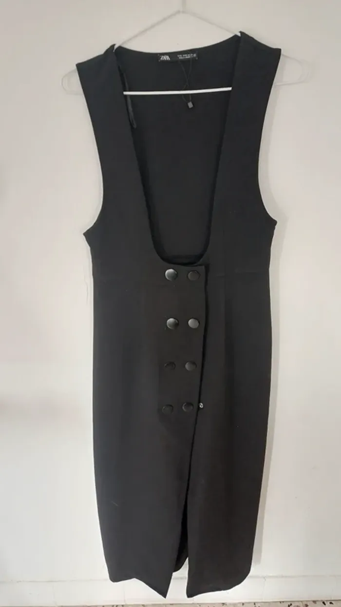 Robe noir zara