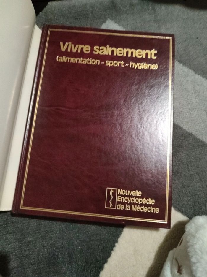 Livre encyclopédie - photo numéro 3