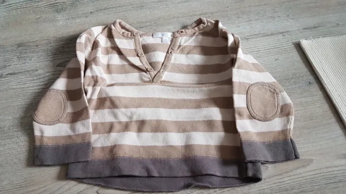 Pull col V Gemo 18 mois