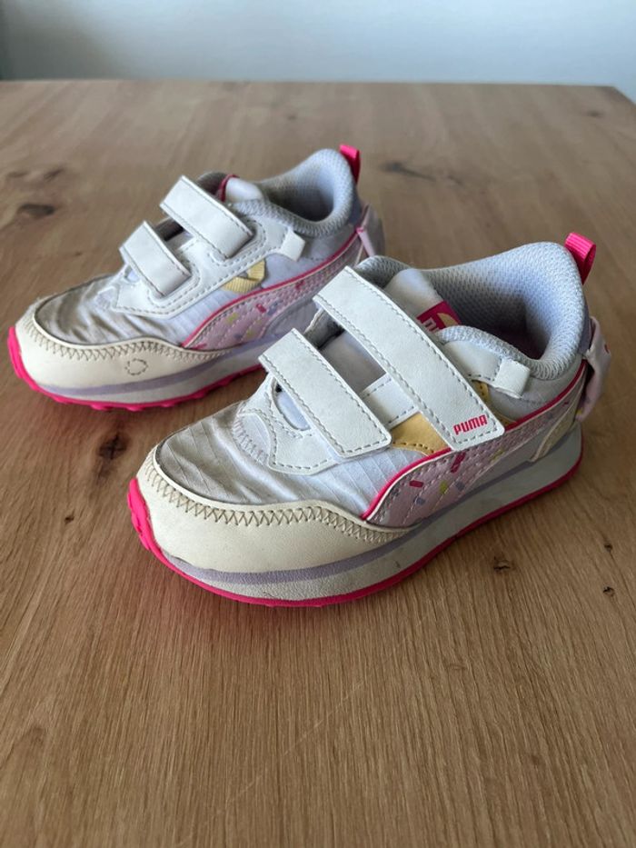 Baskets Puma Enfant Filles Taille 24 - photo numéro 2