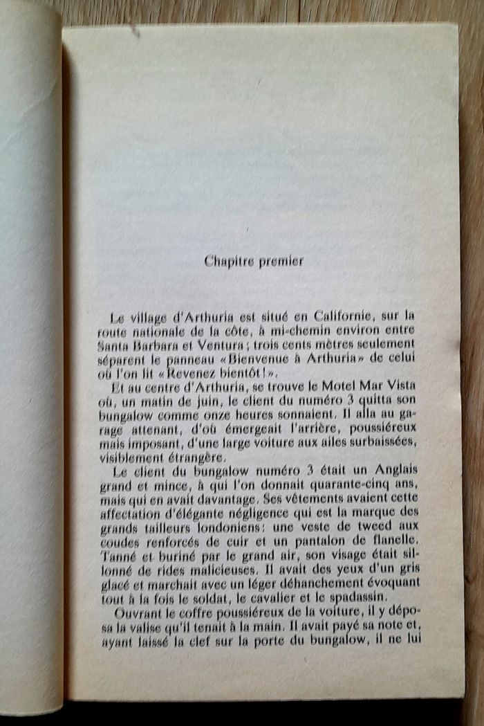 Plaboy romans policiers Philip mac donald quelqu'un devrait faire quelque chose - photo numéro 6