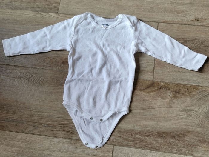 Lot de 3 bodies taille 24 mois - photo numéro 2