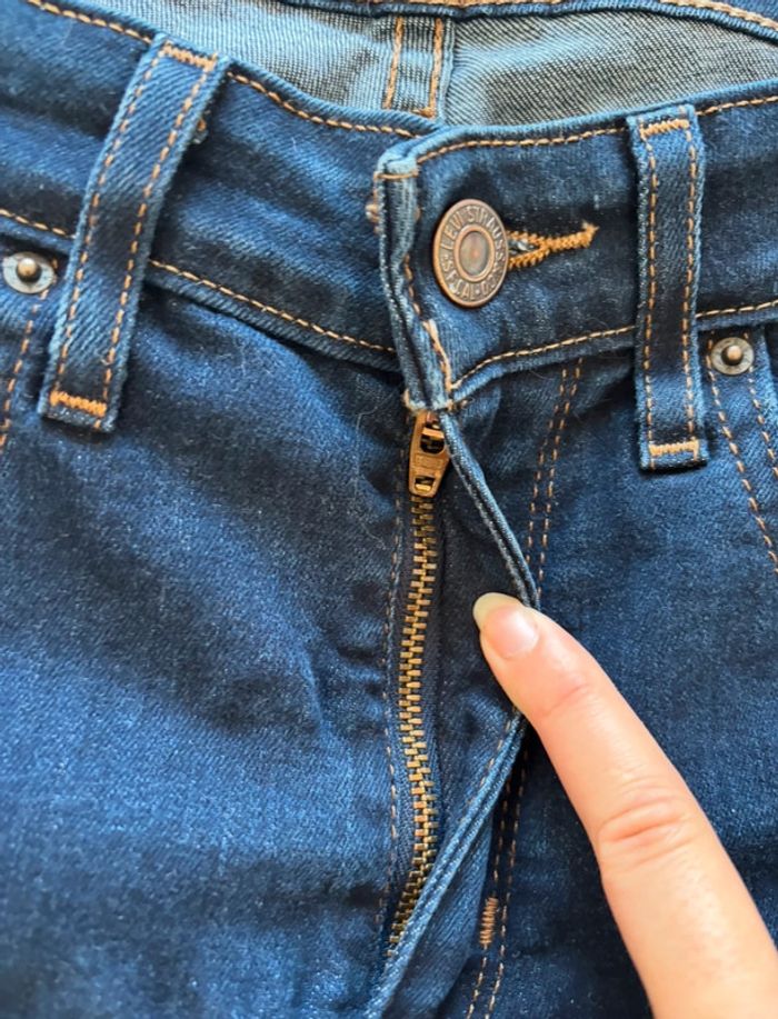 Jean Lévis 721 high rise super skinny bleu marine mi taille haute taille 36/38 W27 S/M L30 - photo numéro 10