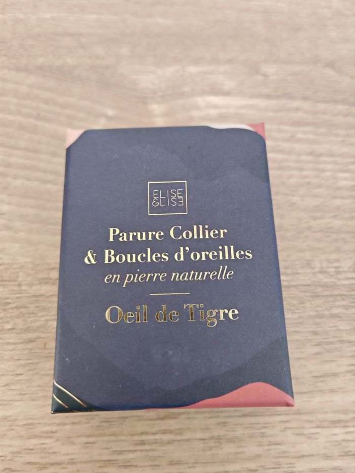 Parure boucles d'oreilles et colliers pierre naturelle - photo numéro 2
