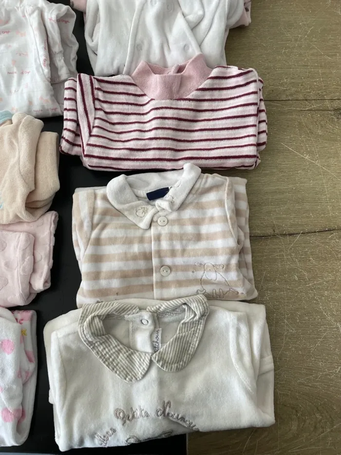 Lot de 14 pyjamas grenouillère 1 mois fille - photo numéro 4