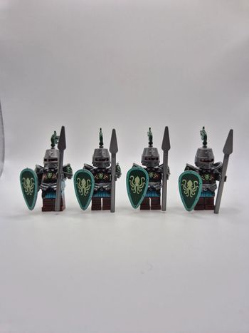 Figurines type lego 4 soldats chevaliers Pieuvre