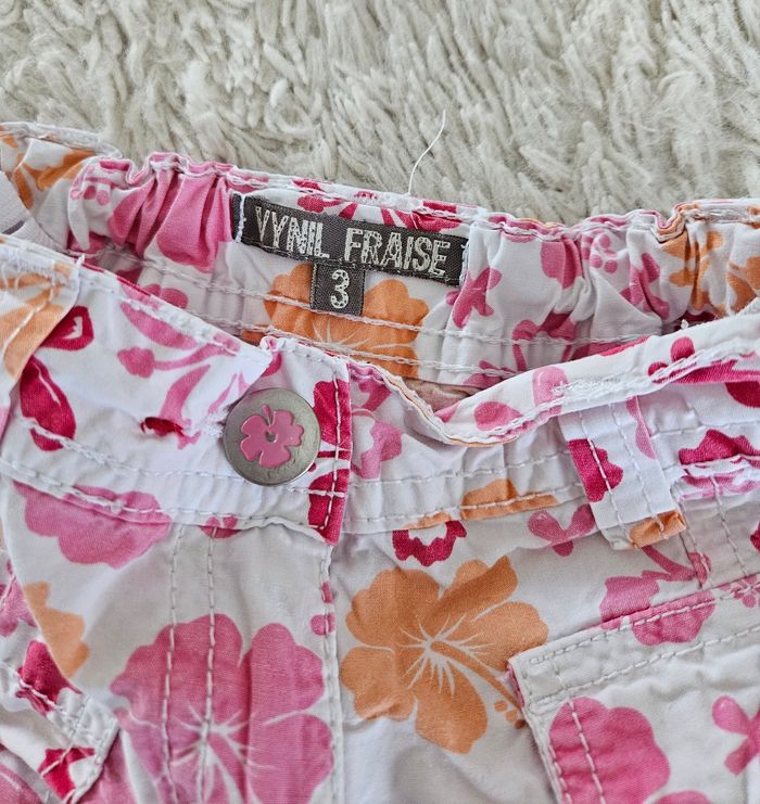Short fleurie 3 ans - photo numéro 3