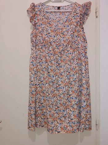Robe courte fleurie