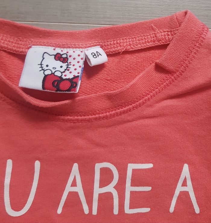 Pull/sweatshirt fille Hello Kitty 8 ans - photo numéro 3