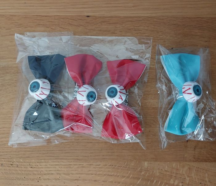 Lot 4 barrettes pinces NEUVES - photo numéro 2