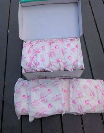 Serviettes maternité 