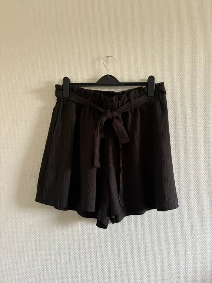 Short fluide noir