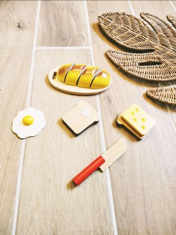 🥖Jeu d'imitation - Dinette en bois aliments divers pain et toast à scratch -marque Vilac 