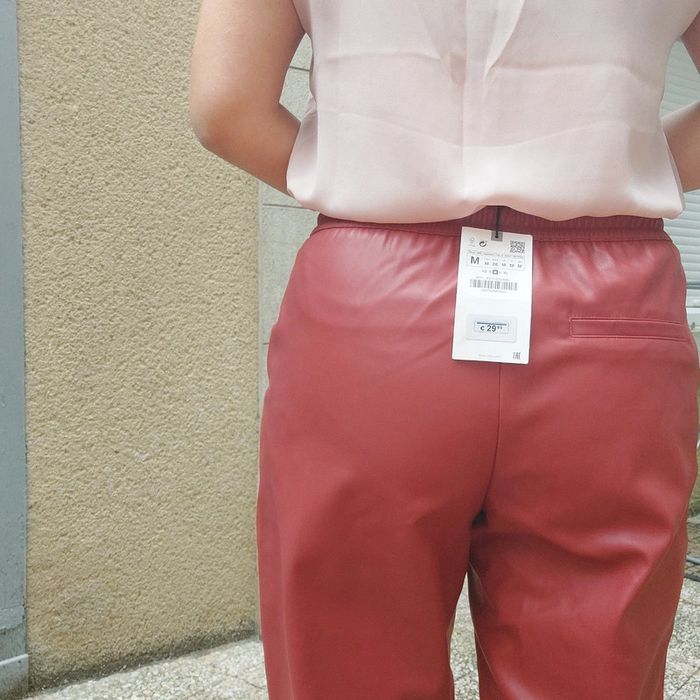 Joli pantalon Zara neuf M/L - photo numéro 4