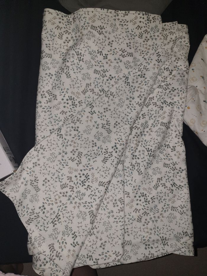 Porte bebe écharpe - photo numéro 2