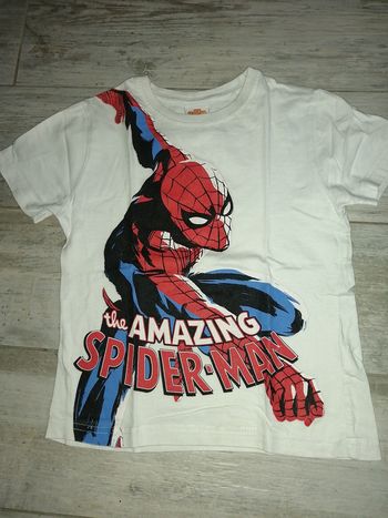 T shirt spiderman t 5 ans