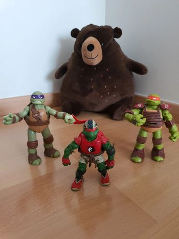 3 Tortues ninja en très bon état 🐢
