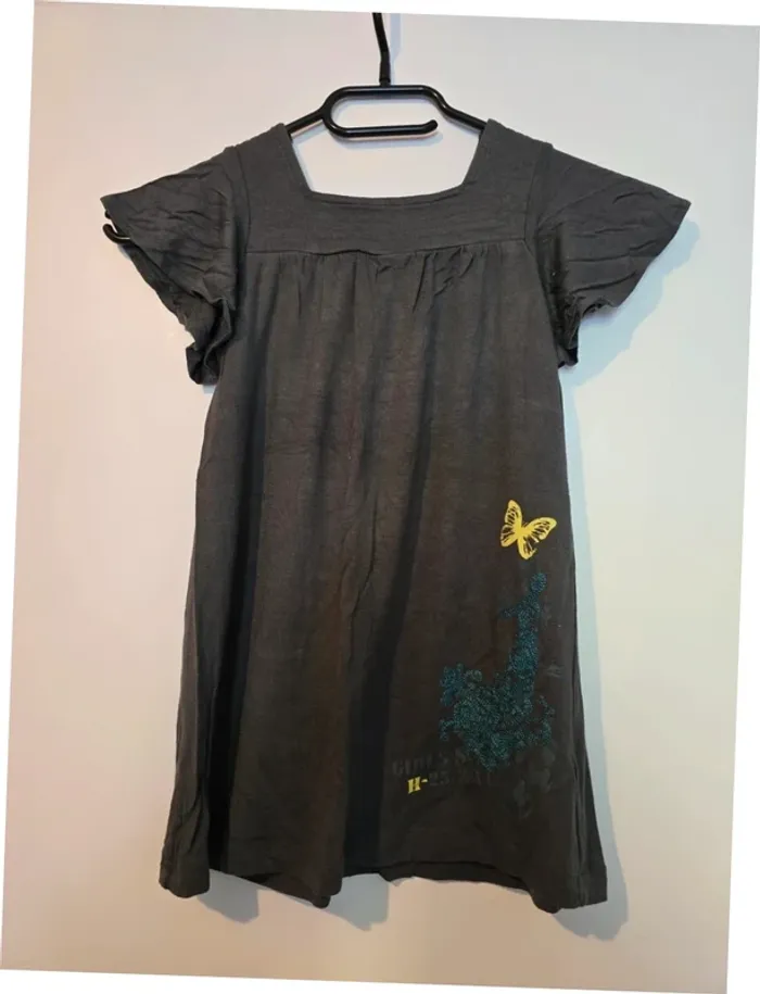 Lot vêtements 7/8 ans fille - photo numéro 16