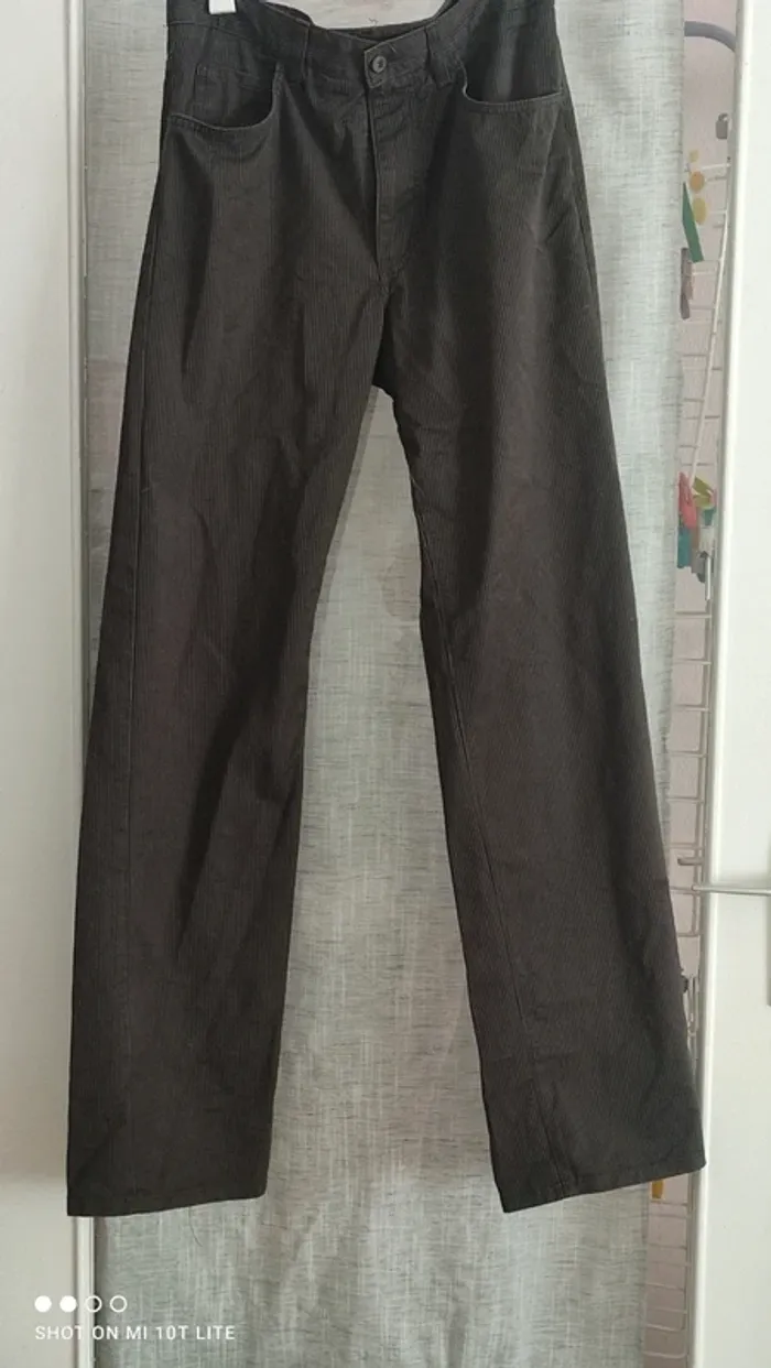 Pantalon homme marron rayé Armand Thiery studio