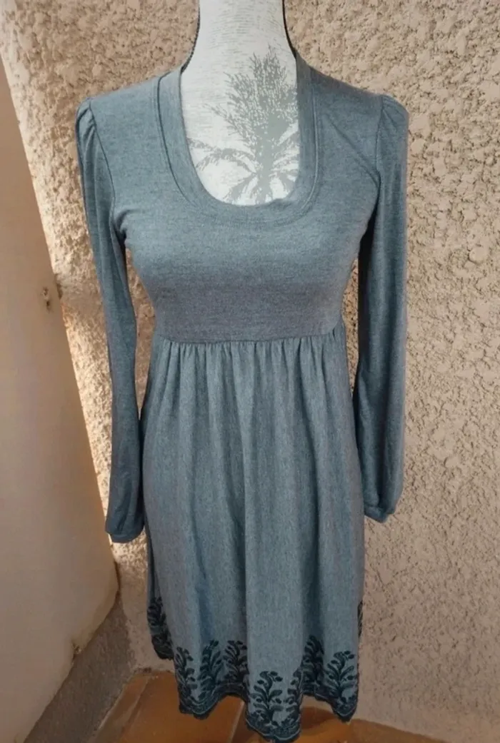 Robe +écharpe taille 36 - photo numéro 7