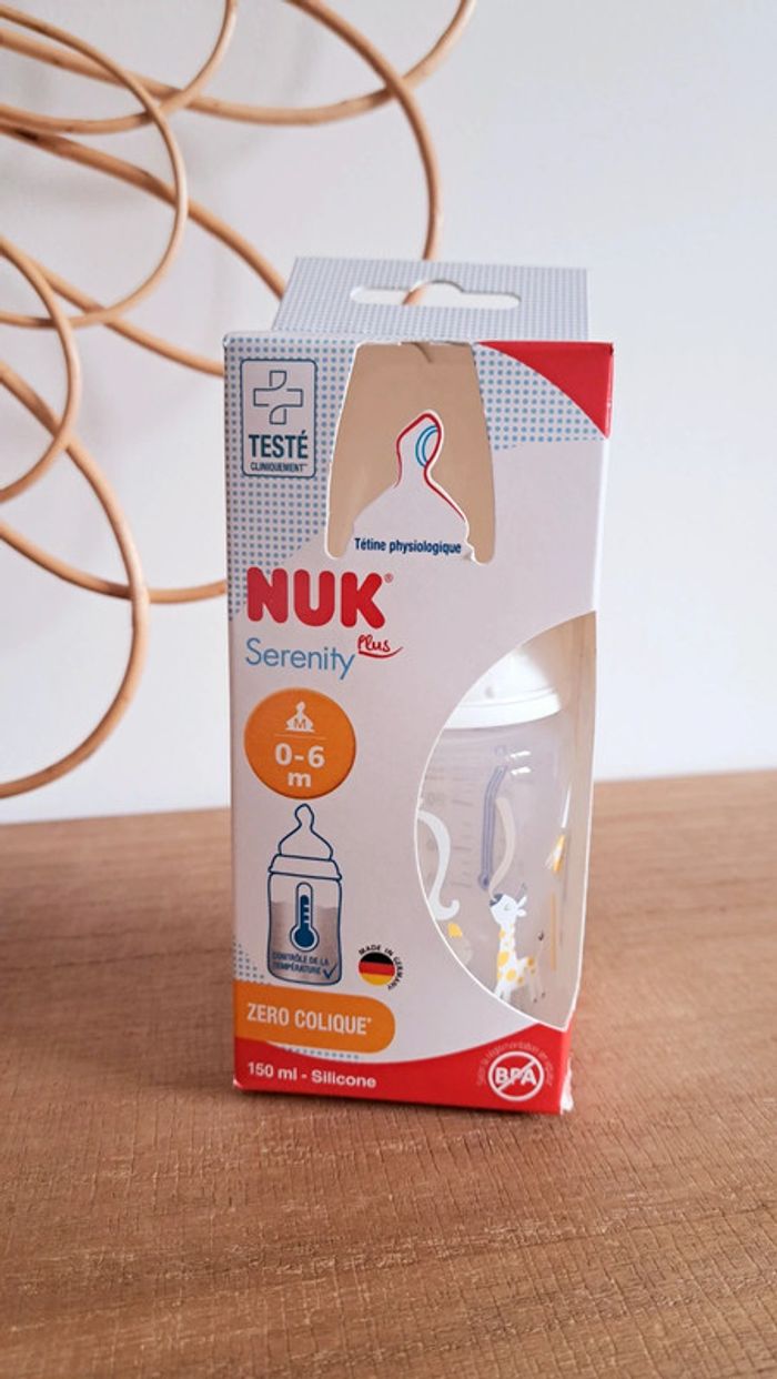 biberon nuk 0/6mois👶