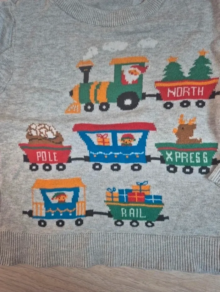 👦 Pull Noël - photo numéro 3