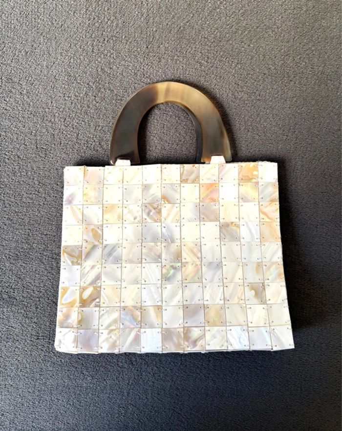 Sac de soirée en nacre années 80