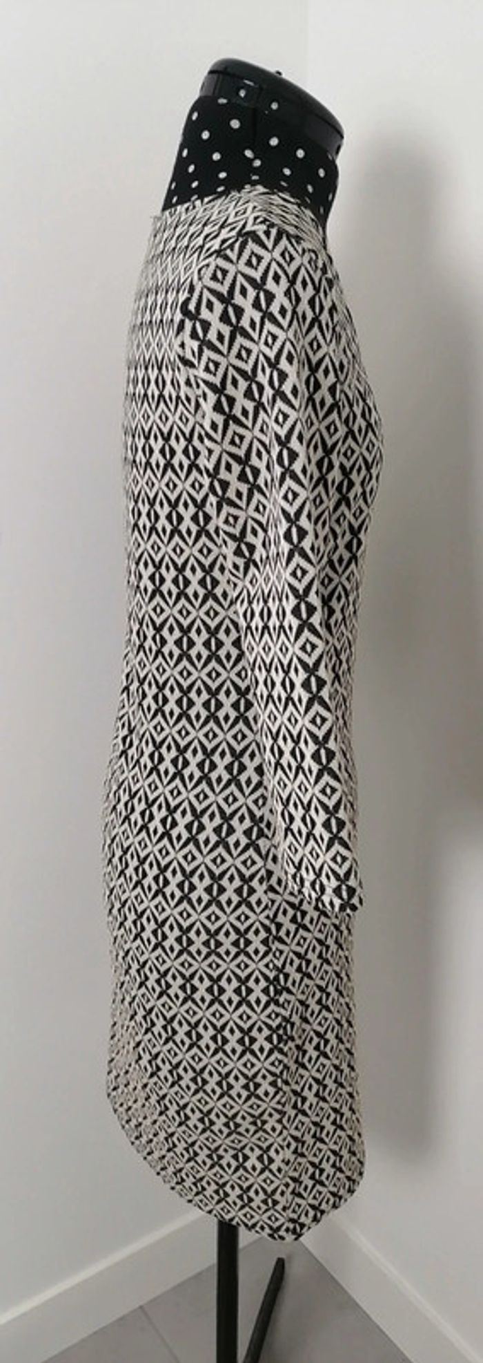 Robe noir blanc géométrique Taille S Mim - photo numéro 4
