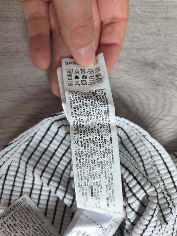 Top dos nu rayé H&M - taille M - photo numéro 4