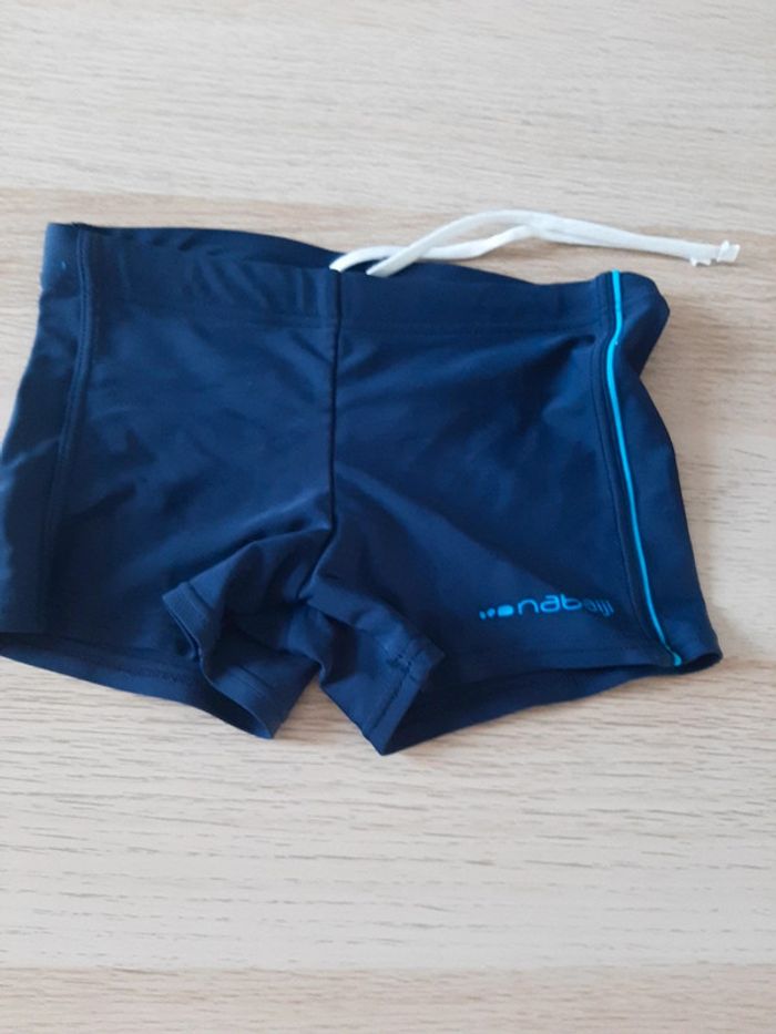 Boxer de bain garçon taille 10/12  ans