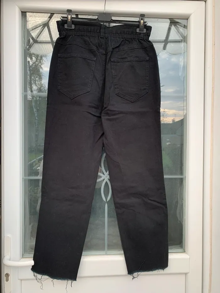 Jean taille haute T.40 Jennyfer - photo numéro 3