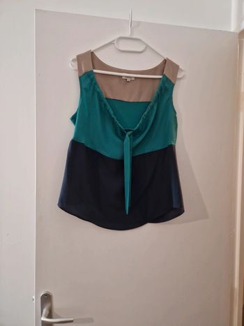 Débardeur femme avec noeud tricolor bleu vert beige TBE taille 36 Gérard darel