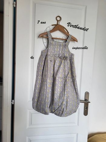 Robe boule orchestra 7 ans impeccable