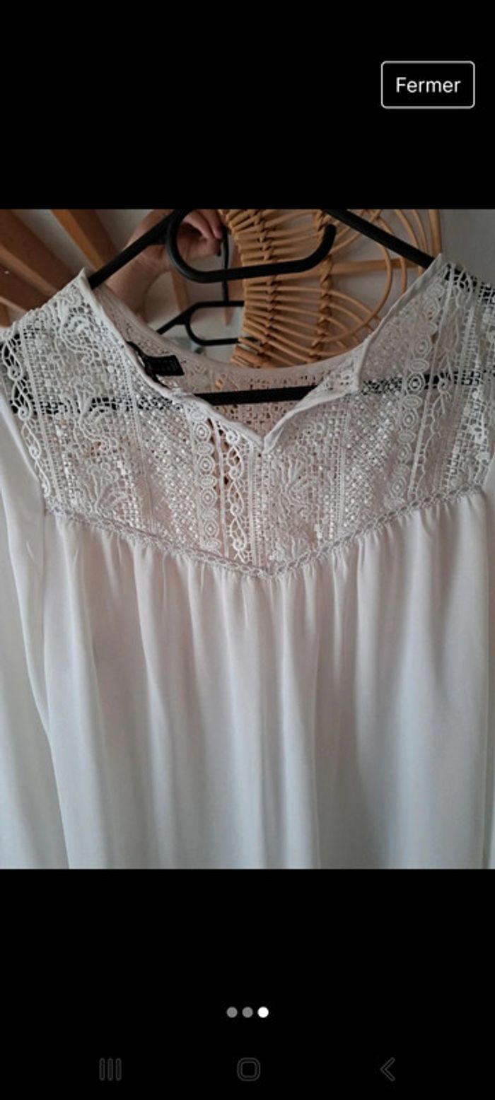 Blouse détail dentelle - photo numéro 3
