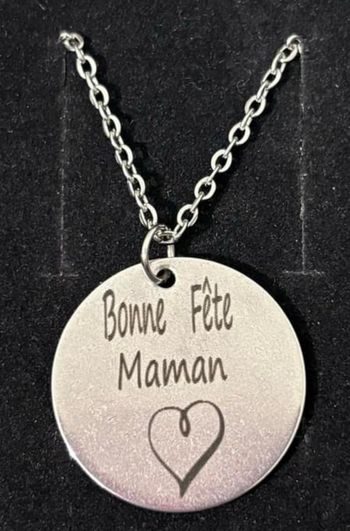Pendentif et colis